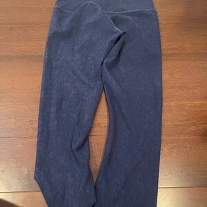 guc Lululemon Navy print Leggings 6